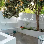 Charming 1br With Terrace Praca Flores | By Airnest * Lisboa