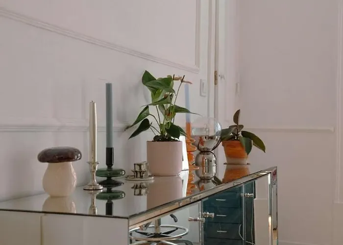 Charming 1br With Terrace Praca Flores | By Airnest