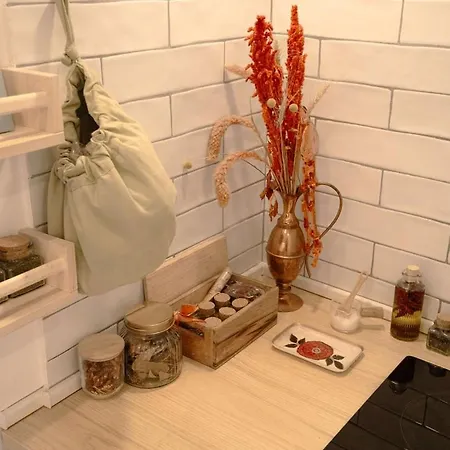 Charming 1br With Terrace Praca Flores | By Airnest Lizbona